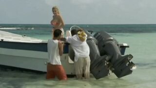 Italian pornstar Vittoria Risi banged by 2 sailors on the