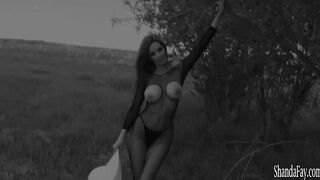 Nice Day For a Penis-nic! Vulgar Fiance Shanda Fay Vagina