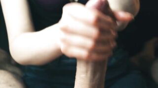 Cougar Skilled hands makes cum huge penis 4k