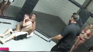 Lexi Belle Gets Nailed Intensely Rough By A Long Muscular