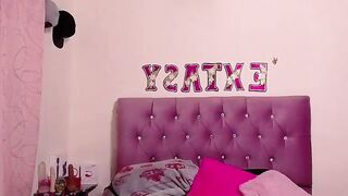 Pounded my sister and I cum into her, I face