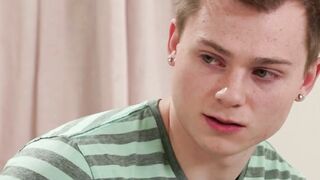 Unfaithful Stepmom Has Her Booty Ruined By Her Stepson And