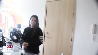 MY NEIGHBORS OFFER ME HER RICH BOOTY