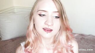 Aurora Spoils Herself With the Magic Wand