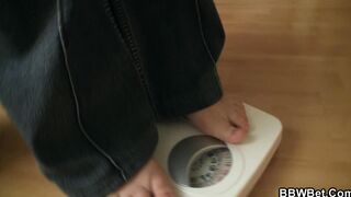 Long belly plumper blows his long rod before sex