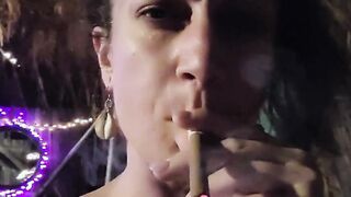 Smoking into the Cutie bath
