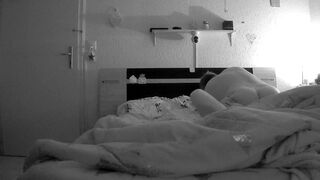 Séance de baise le soir à la maison