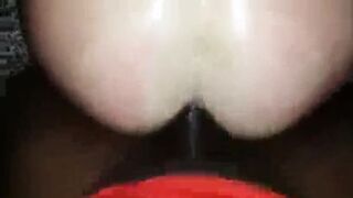 Super Sexy white ass loves BBC