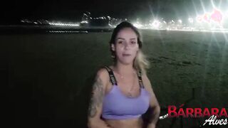 Barbara Alves showing off on the beach for 20 reais.
