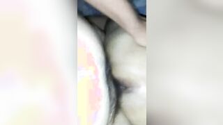 Grabo a mi esposa cogiendo rico duro y salvaje con otro hombre