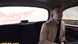 Pussyeaten big tit cabbie gets boned inside missionary teasing