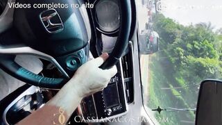 Cassiana Costa masturbating inside the vehicle on her way to