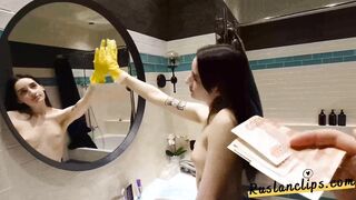 Landlord Convinced His Maid Eva Tender to Blow For Cash