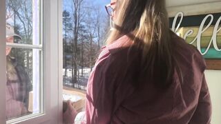 I couldn’t pay the delivery charges so I gave the delivery dude the best head of his life!