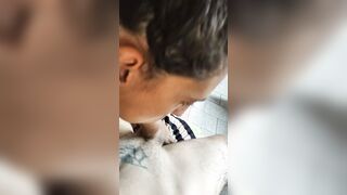 Colocando a esposa pra mama muito