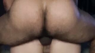 I Blow him twice and let him Cumshot me ( my girlfriend