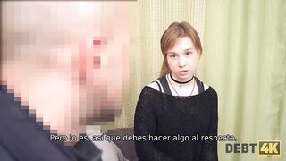 DEBT4k. Deudor adolescente paga sus deudas usando boca y pussy