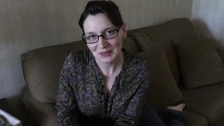 Milf's Masturbation Instruction