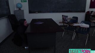 River Fox Inside Super Score For A Super Sexy 19 Year Old Whore