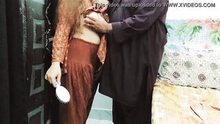 Pakistani Milf Concealed Sex With Neighbour,s Uncle With Clear Hindi