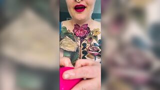 Masturbation Monday Ep#5 All Alone Working that Cunt to Orgasm