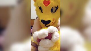 Nice Soft Pawjob