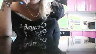 Beauty BBW milf Having Fun into the kitchen after work