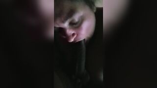 I love to suck penis & eat cum