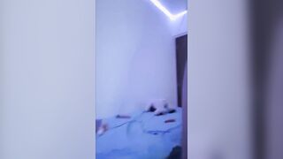 ONLYFAN @SBRITZ LONG BUTT TWERK AND SQUIRTING ON LIVE