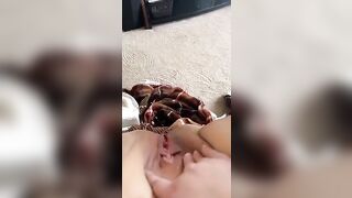 She squirts! *Pornhub exclusive