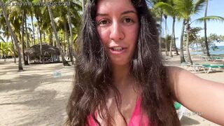 Kinky bimbos peeing on a outdoors beach right inside her