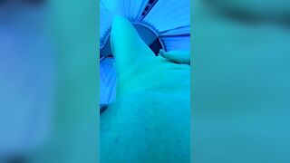 Beauty Cougar Fingered inside Solarium