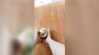 Нейлон . Играю мячиком