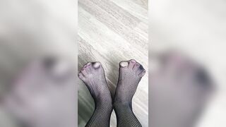 fishnet tights (feet bdsm)