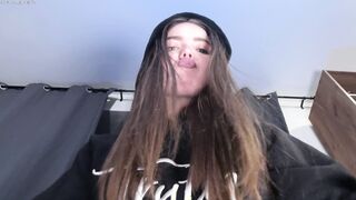 31r Princess Rebecca I love to spit inside your face) Kneel down into front of me