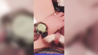 纹身男无套后入极品长腿大奶美女是个吞精兽【出能让女神吃了睡觉发情做爱好货看我主页或视频】