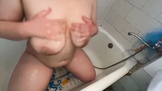 Twat Bald and Soak inside shower wanna pounded so rough!She ask me if can I fucked her butt fast and