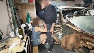 Into the garage: my step cousin wanted to help me with the restoration of the mature vehicle, but ended up
