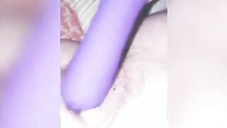MY girlfriend PLAYIN WIT HER SNATCH & HER DILDOS!!!