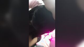 La mujer de mi mejor amigo me hace un buen sexo oral