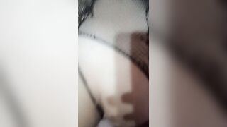 اااح كنموت على زب يدخل فطبوني لي بغا يصور معايا ونمتعو يجي خاص
