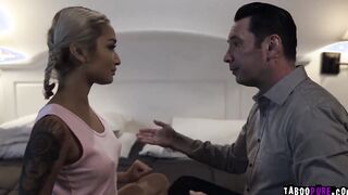 taboopure.com-Avery African blowing Dr Jerrys dick and then he starts