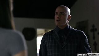 Stepdaughter gets anal fucked by stepdad