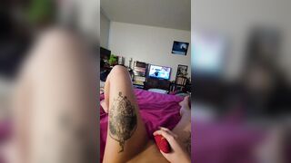 CUTIE GROANING CHICK SQUIRT ORGASME