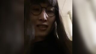 淫乱OLが仕事中に声を漏らしてトイレでオナニー③