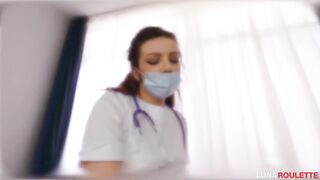 Hottie nurse in pantyhose and gloves loves to fucked with