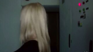 Berlin Party chick Suck Stranger in Garage point of see before go