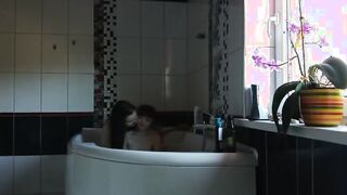 lesbo romantic bath tub time