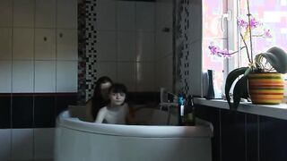 lesbo romantic bath tub time