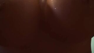 Bouncing tits